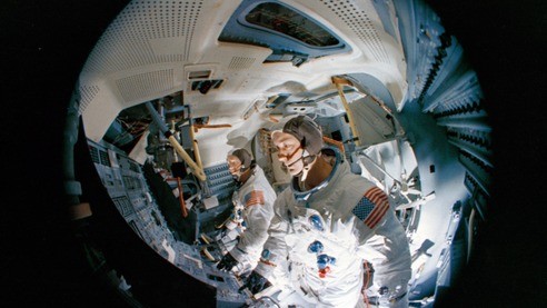 Американский астронавт о высадке на Луну и глубоком космосе