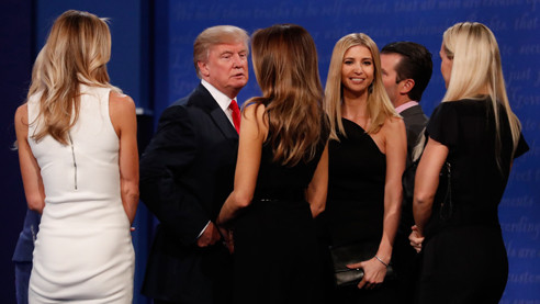 Президент Трамп и его женщины
